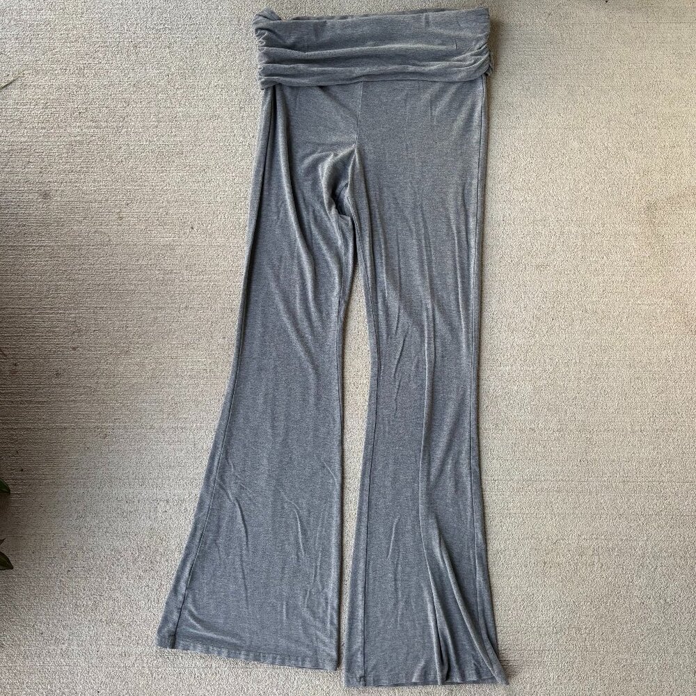 H&M Divided flare yoga pants
